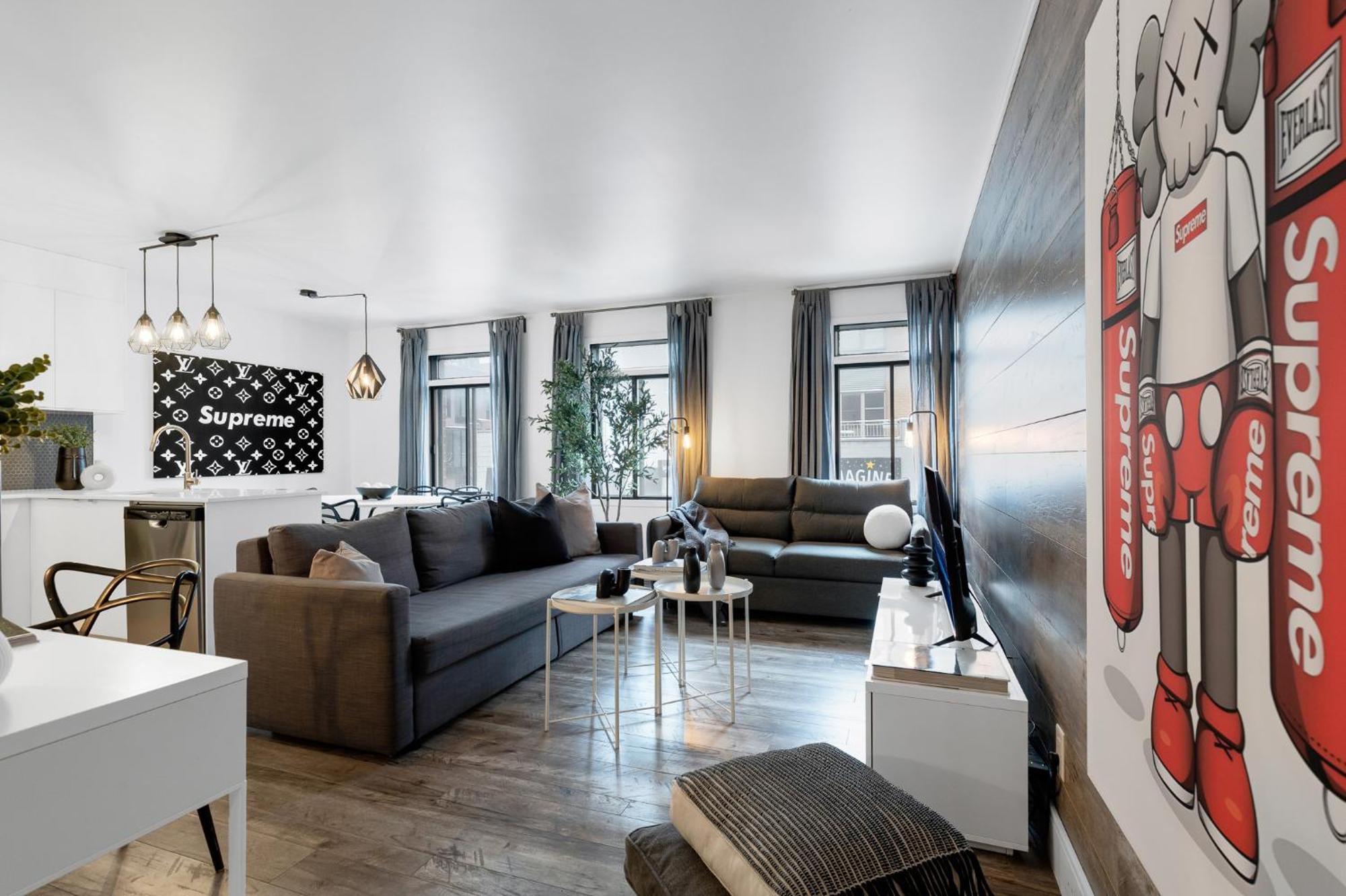 Апарт отель Liv Mtl Urban Монреаль Экстерьер фото