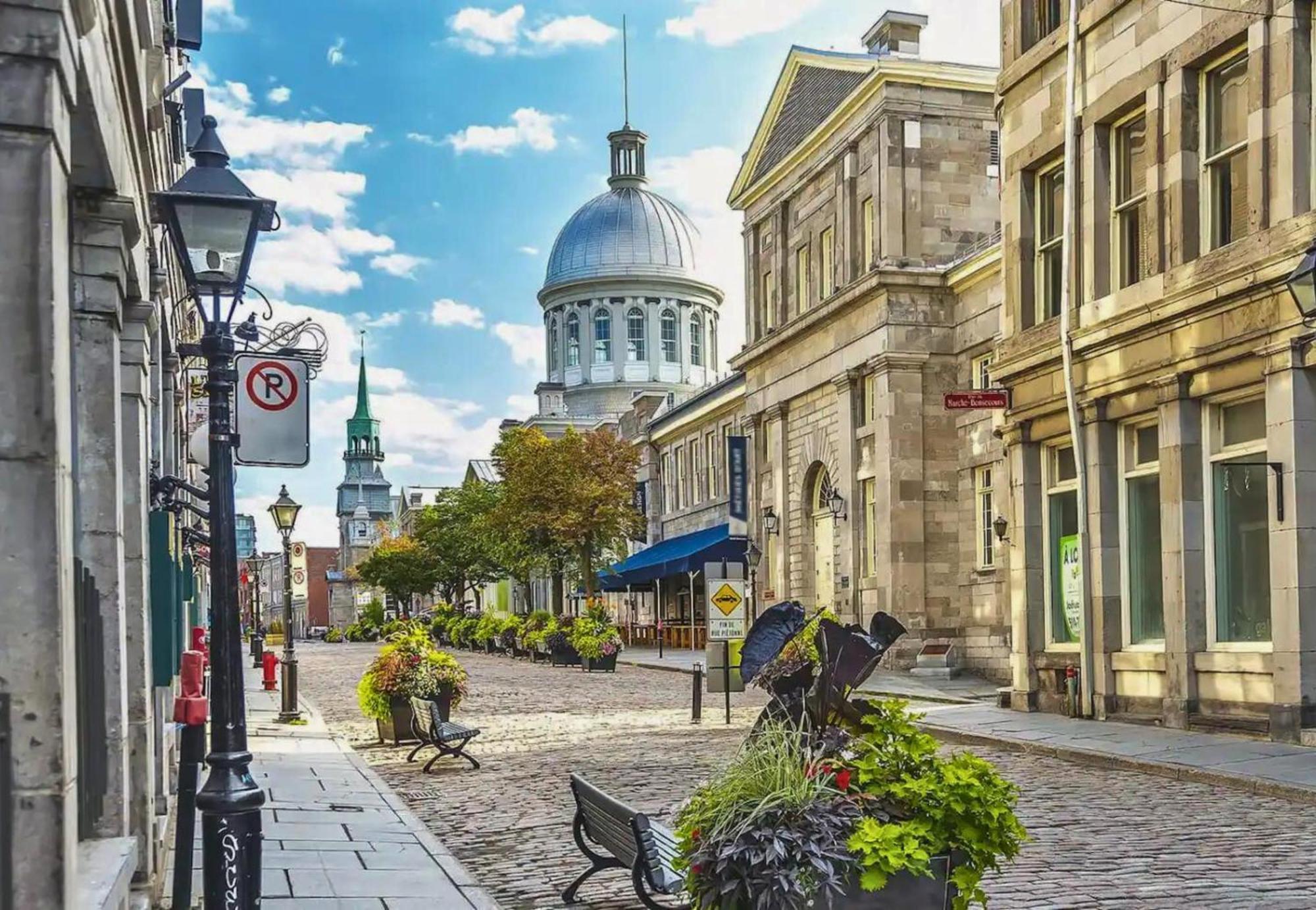 Апарт отель Liv Mtl Urban Монреаль Экстерьер фото